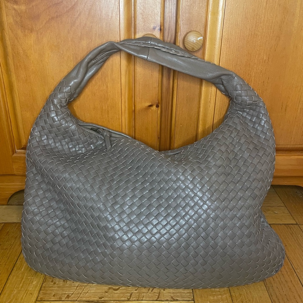 Brown woven leather hobo shoulder bag